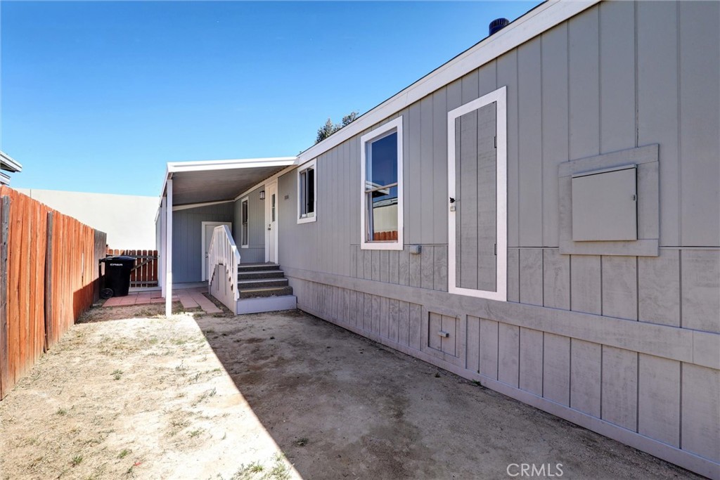 80 E Dawes Street 202