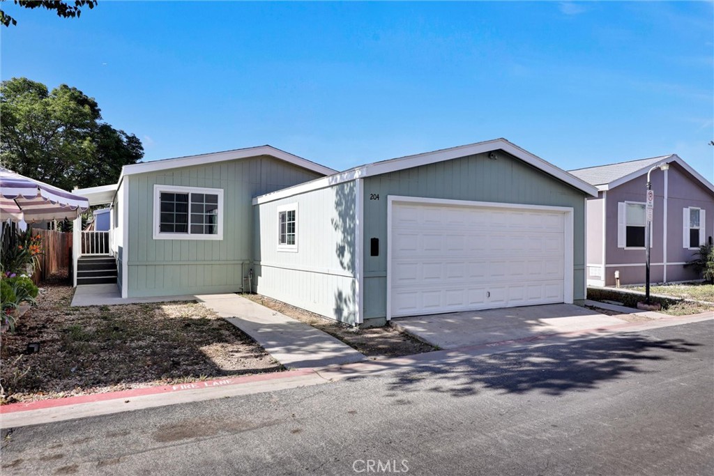 80 E Dawes Street 204