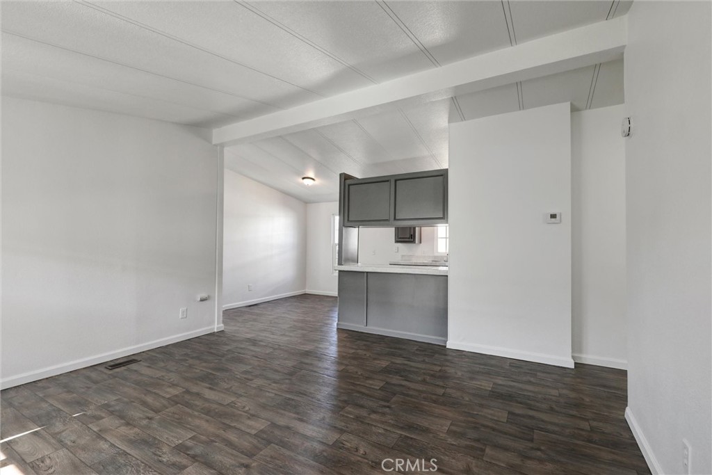 80 E Dawes Street 204