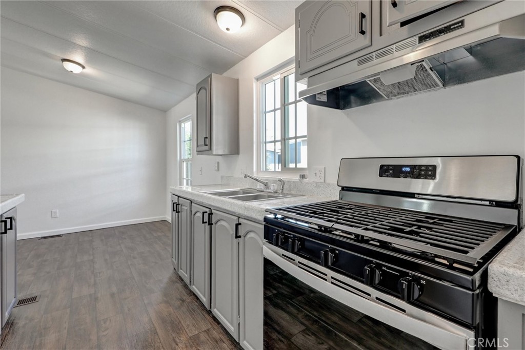 80 E Dawes Street 204