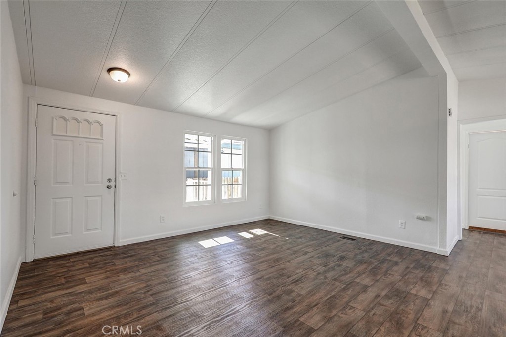 80 E Dawes Street 204