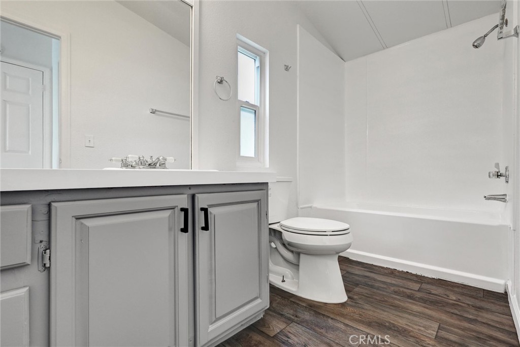 80 E Dawes Street 204