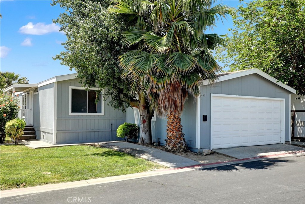 80 E Dawes Street 91