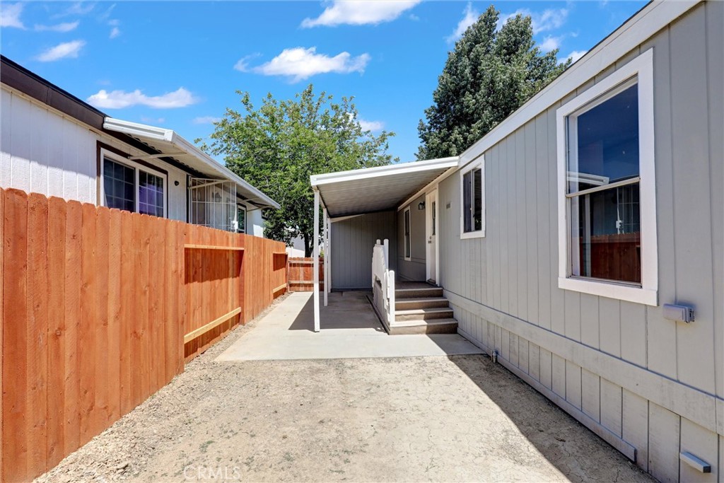 80 E Dawes Street 91