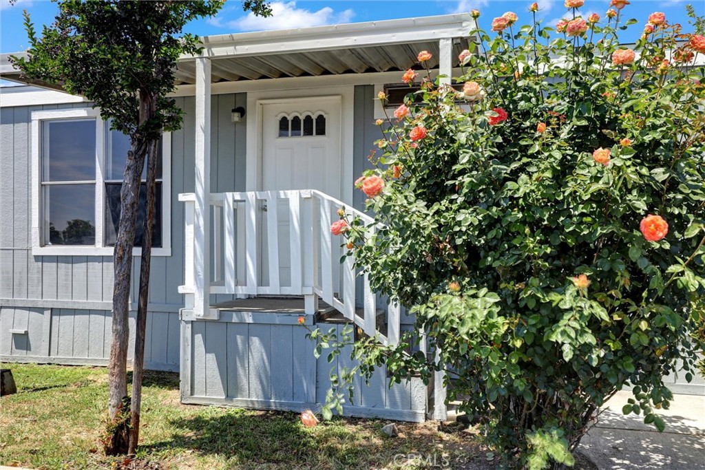 80 E Dawes Street 91