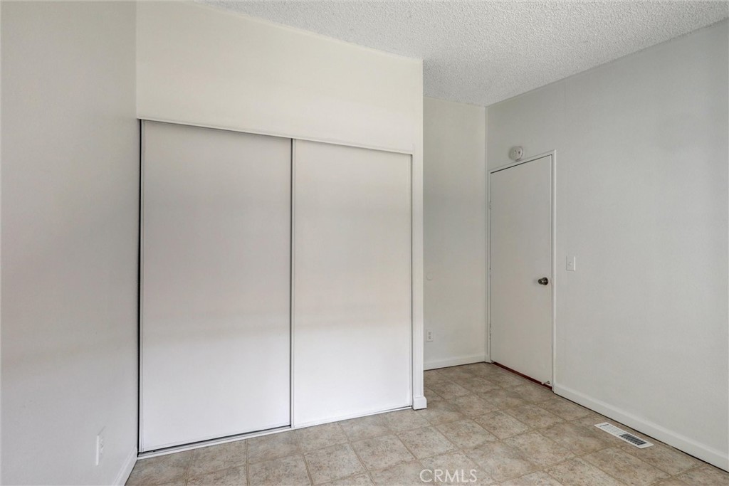 80 E Dawes Street 82