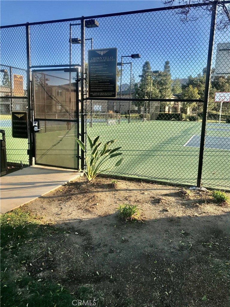 2612 Avenida Del Vista 203