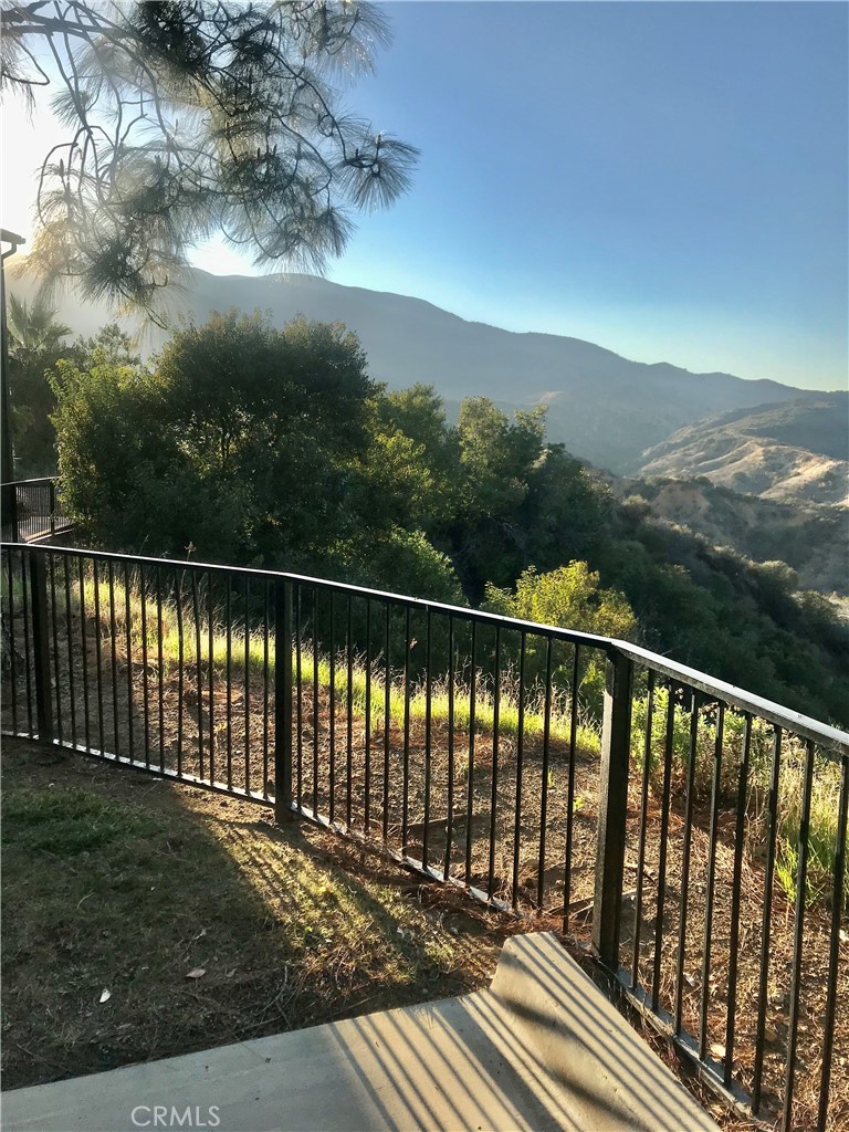 2612 Avenida Del Vista 203