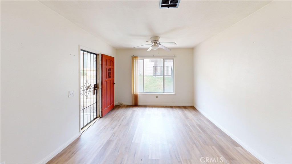 3700 Mountain Avenue 8A