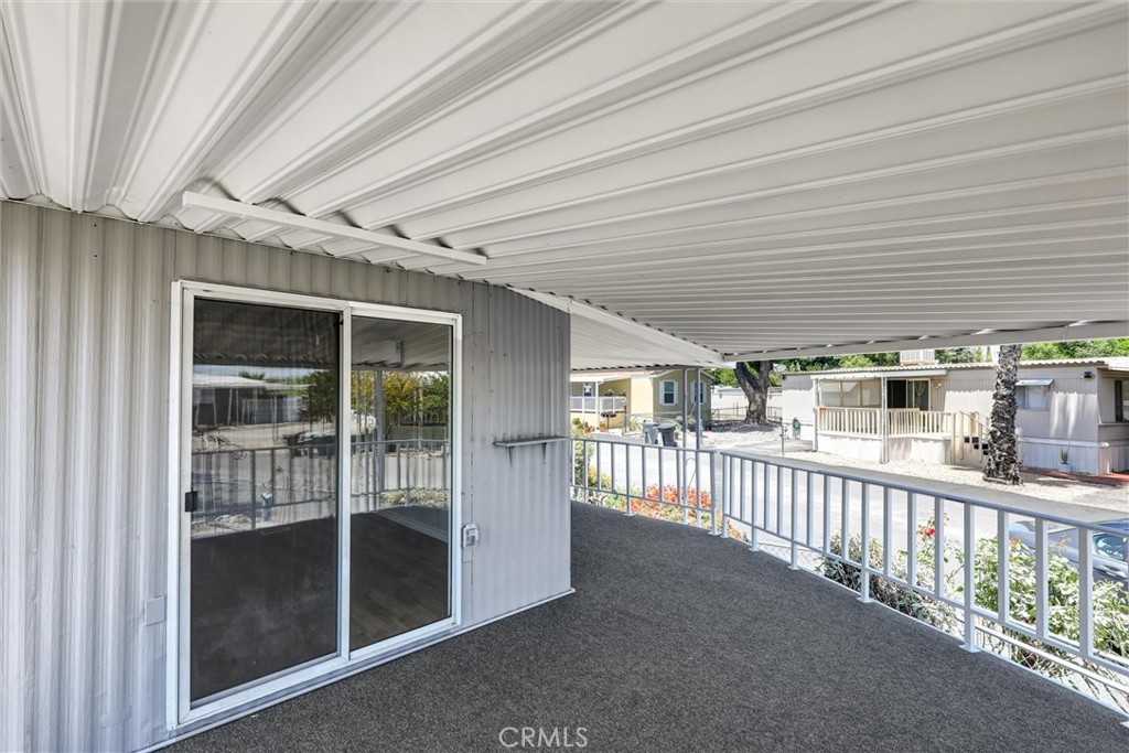 32900 Riverside Drive 66