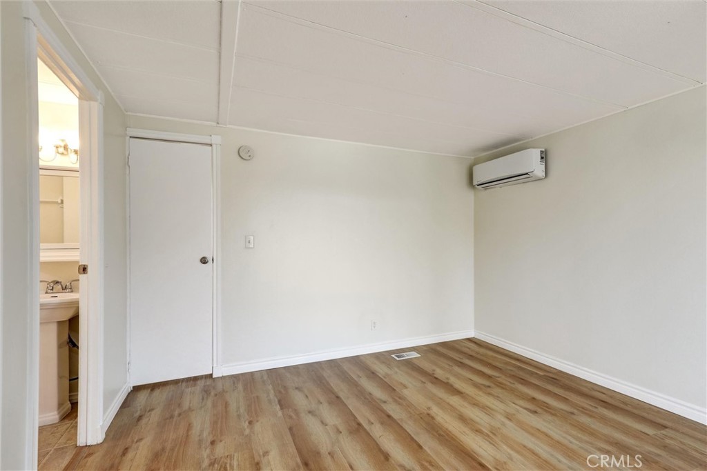 32900 Riverside Drive 66