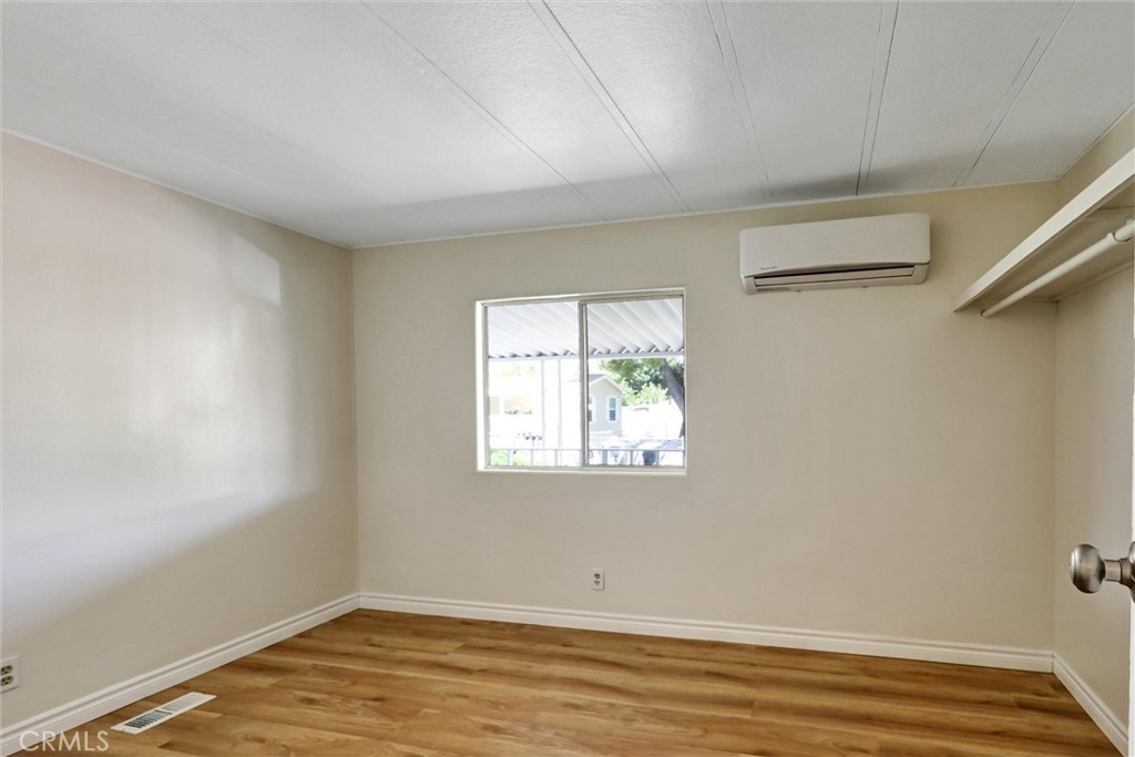 32900 Riverside Drive 66