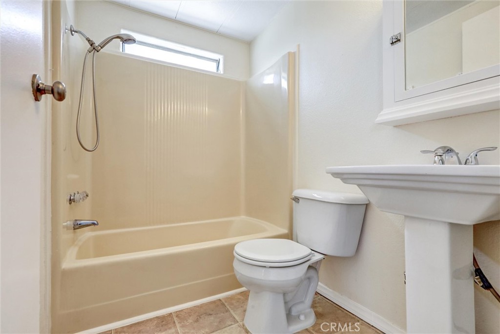 32900 Riverside Drive 66