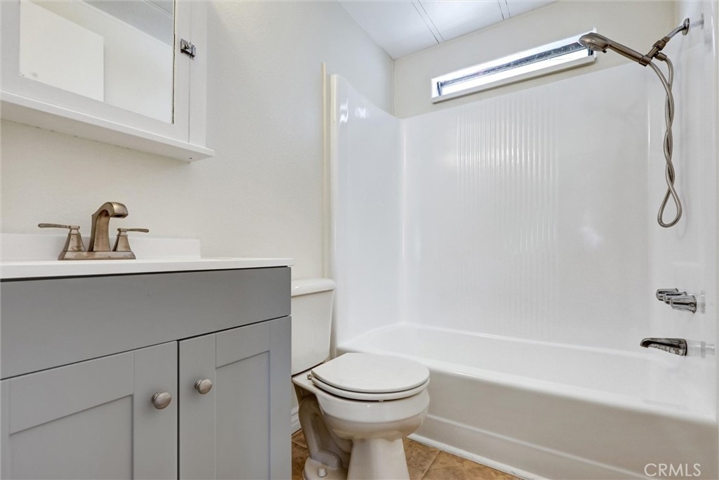 32900 Riverside Drive 66