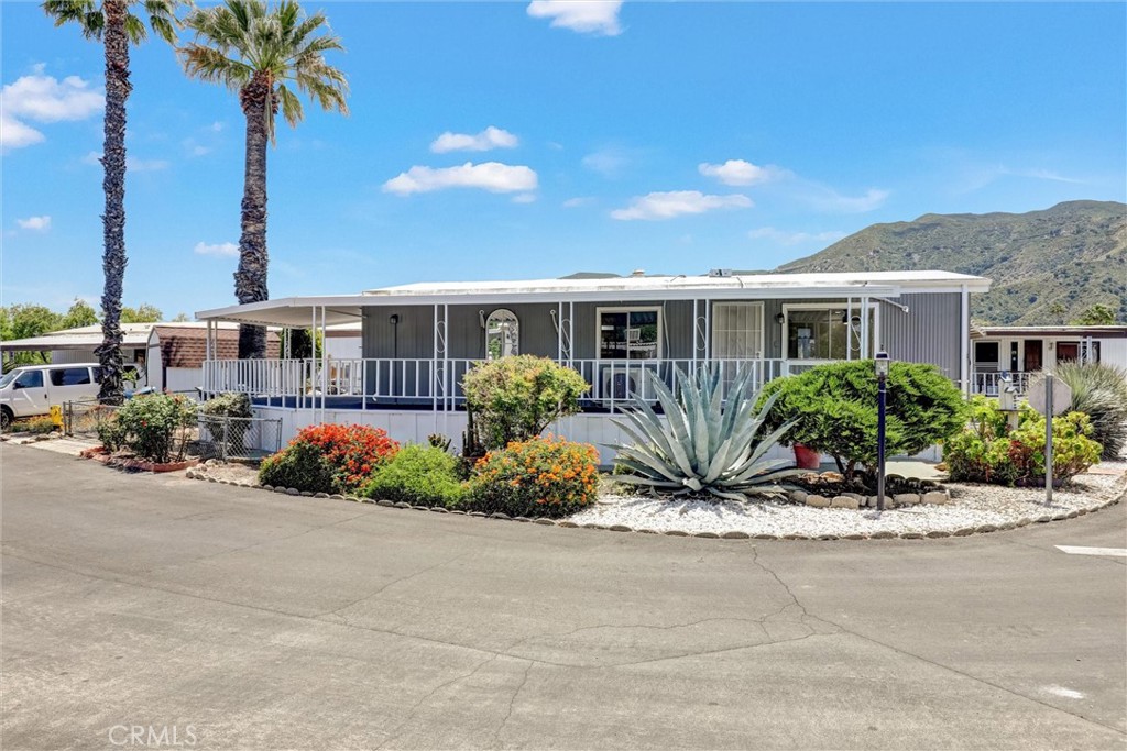 32900 Riverside Drive 66