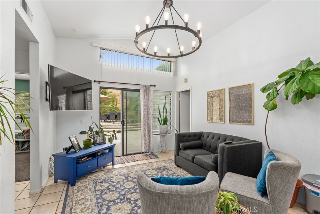 2917 Astoria Circle