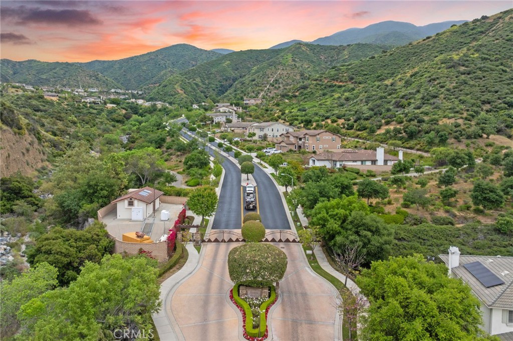 3943 Elderberry Circle