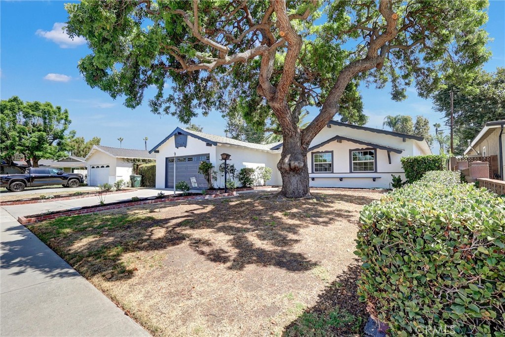 1117 W Glendale Street