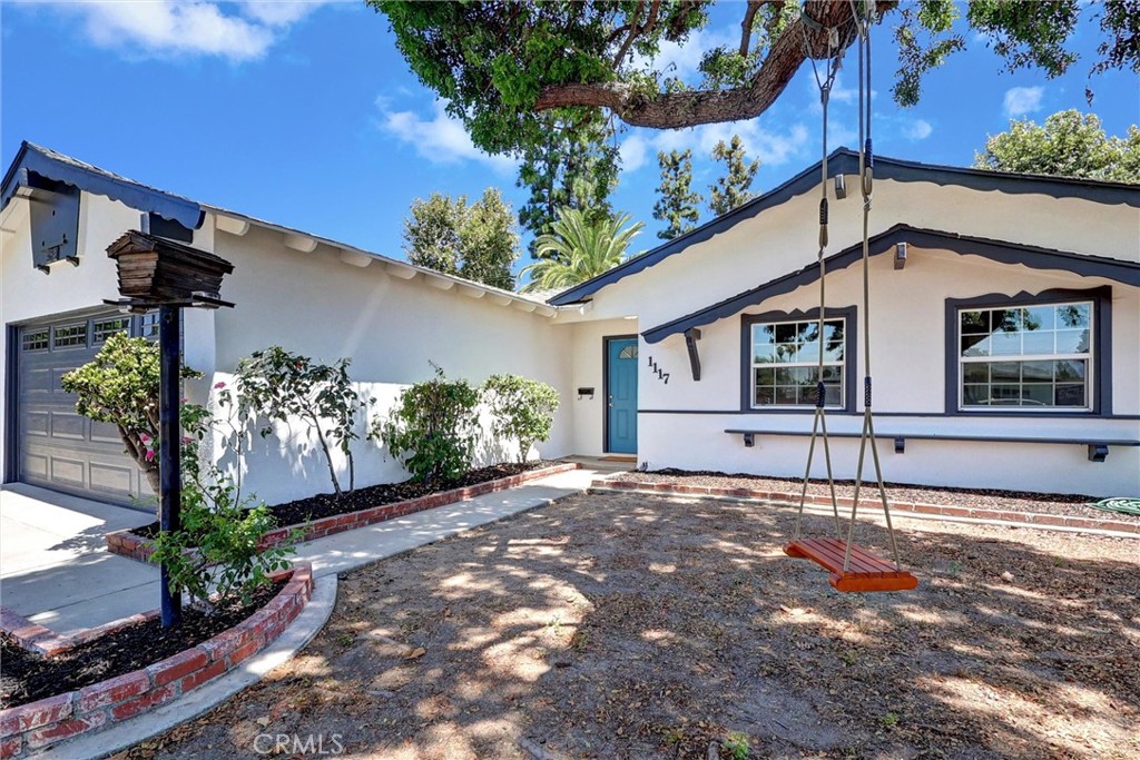 1117 W Glendale Street