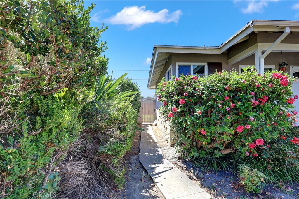 1254 E Glenwood Avenue