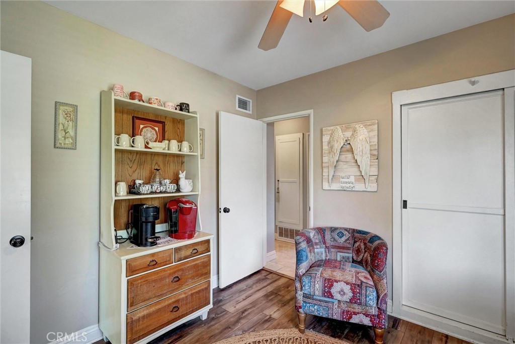 1254 E Glenwood Avenue