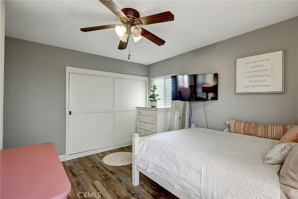 1254 E Glenwood Avenue