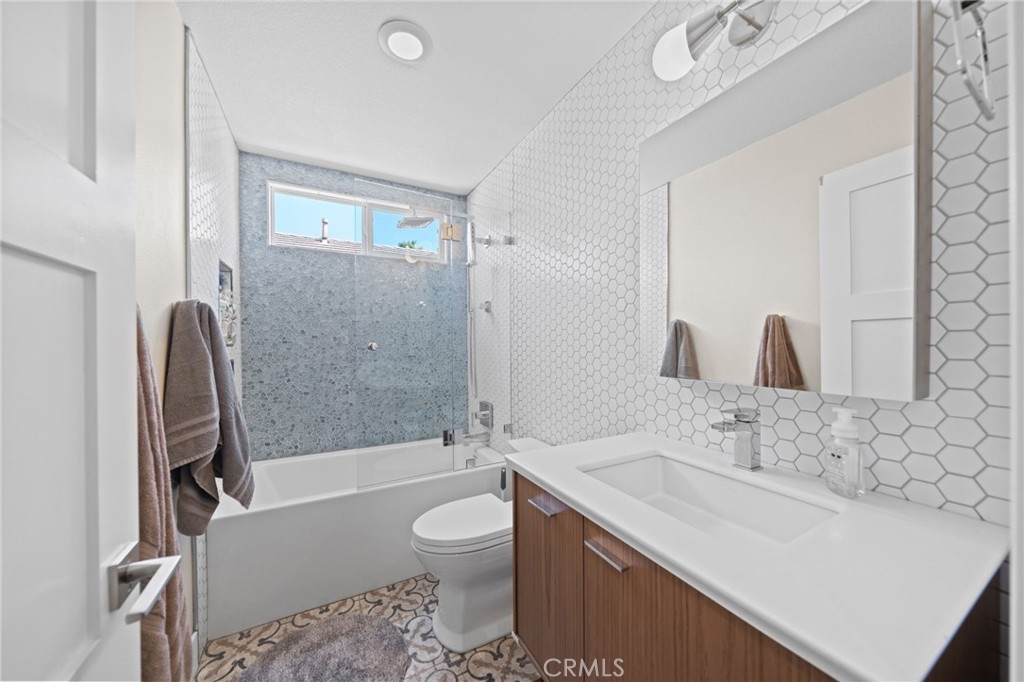 22732 Passionflower Court