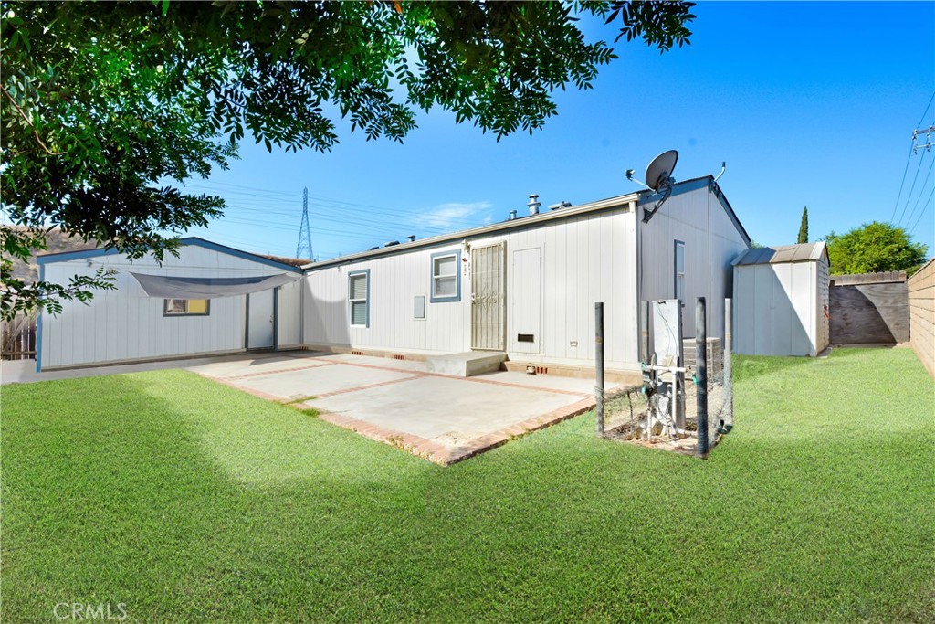 700 E Washington Street 172