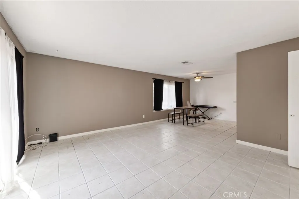 2821 E Jackson Avenue # A