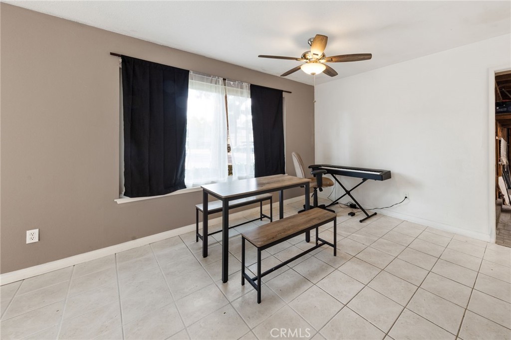 2821 E Jackson Avenue A