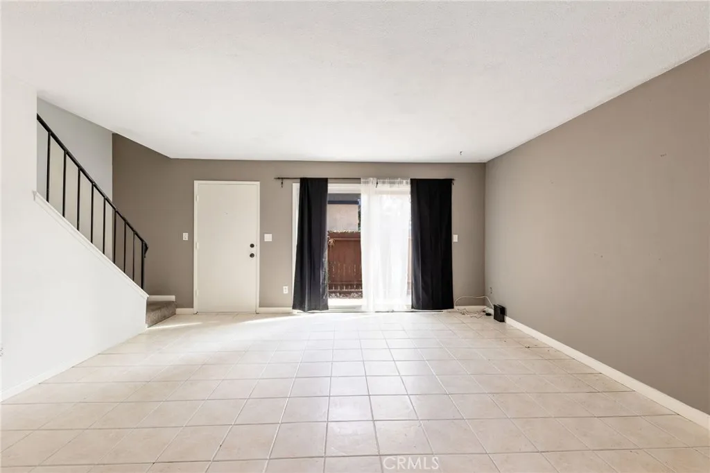 2821 E Jackson Avenue # A