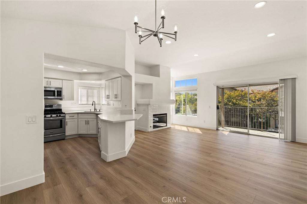 8115 E Oak Ridge Circle