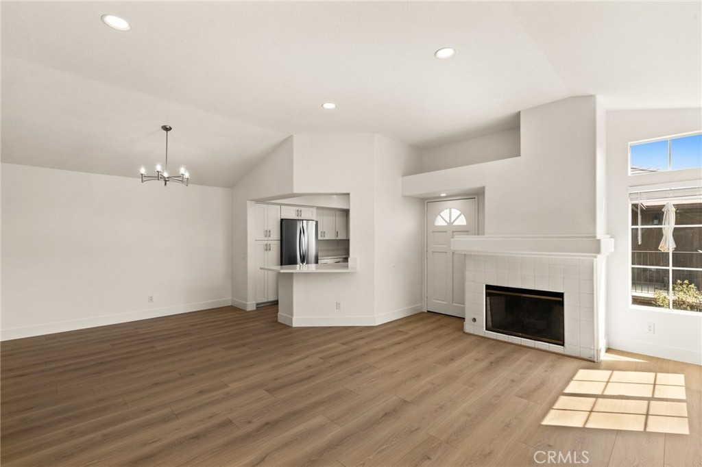 8115 E Oak Ridge Circle