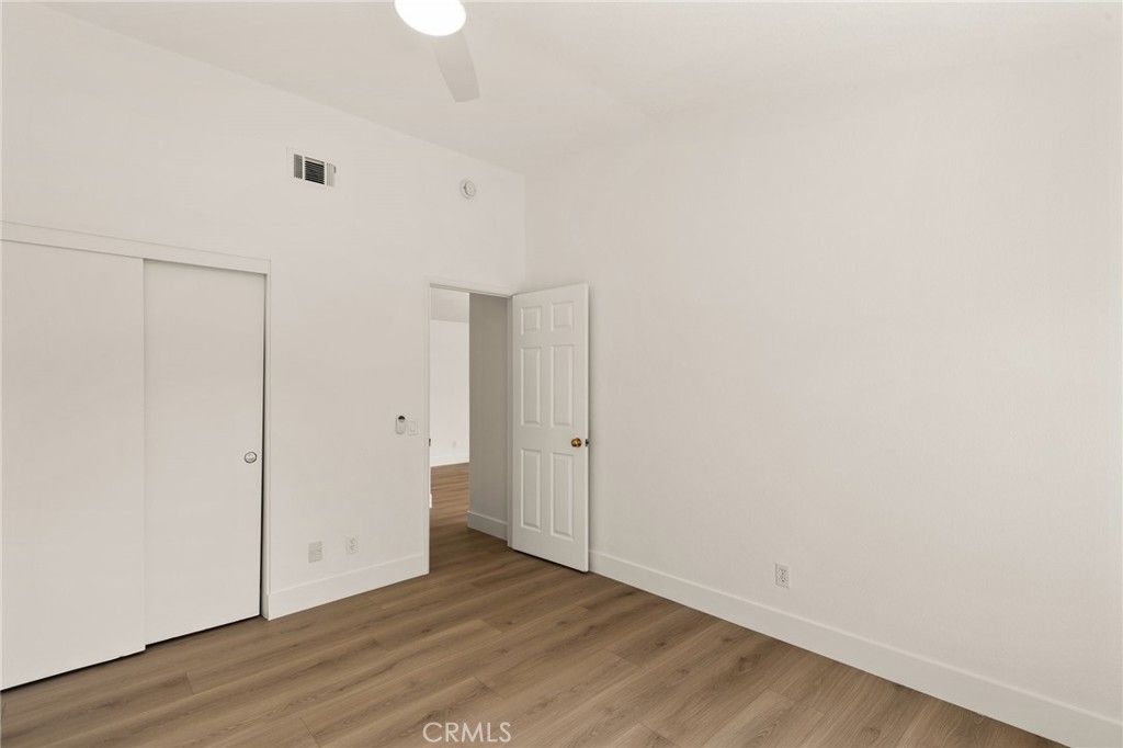 8115 E Oak Ridge Circle