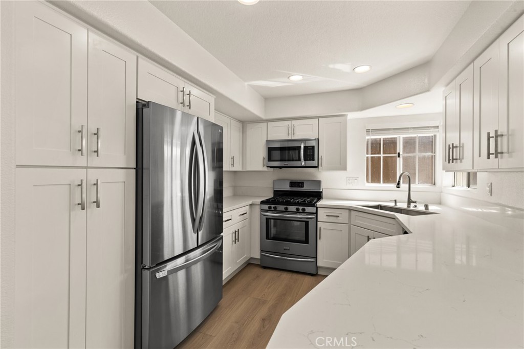 8115 E Oak Ridge Circle