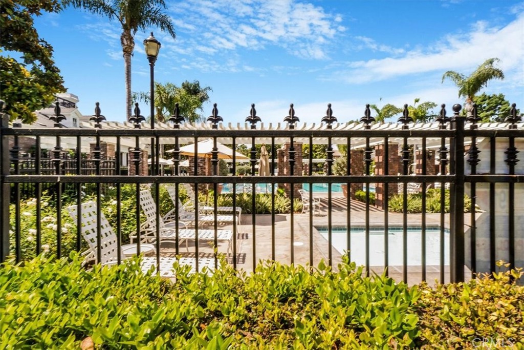 1508 Valencia Avenue