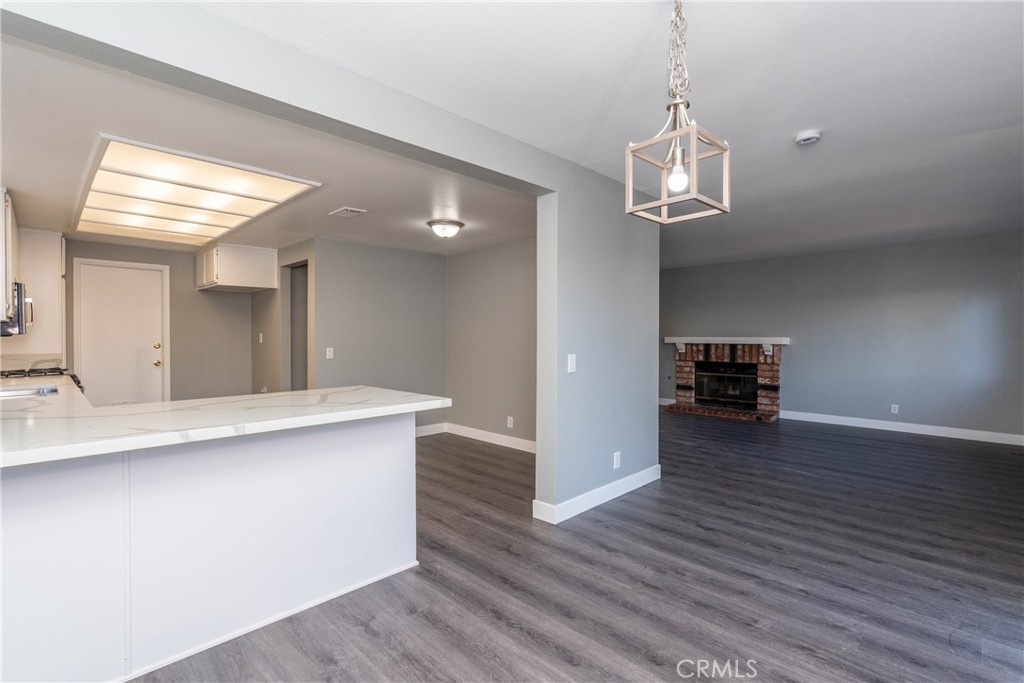1624 Glenview Drive