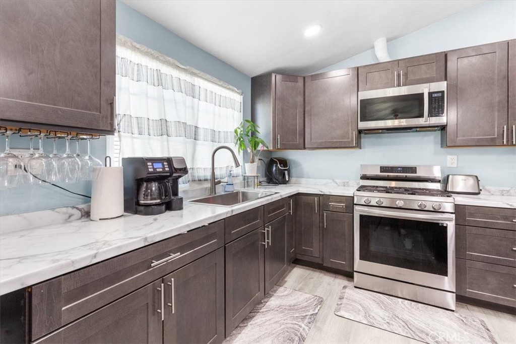 9080 Bloomfield Avenue 242