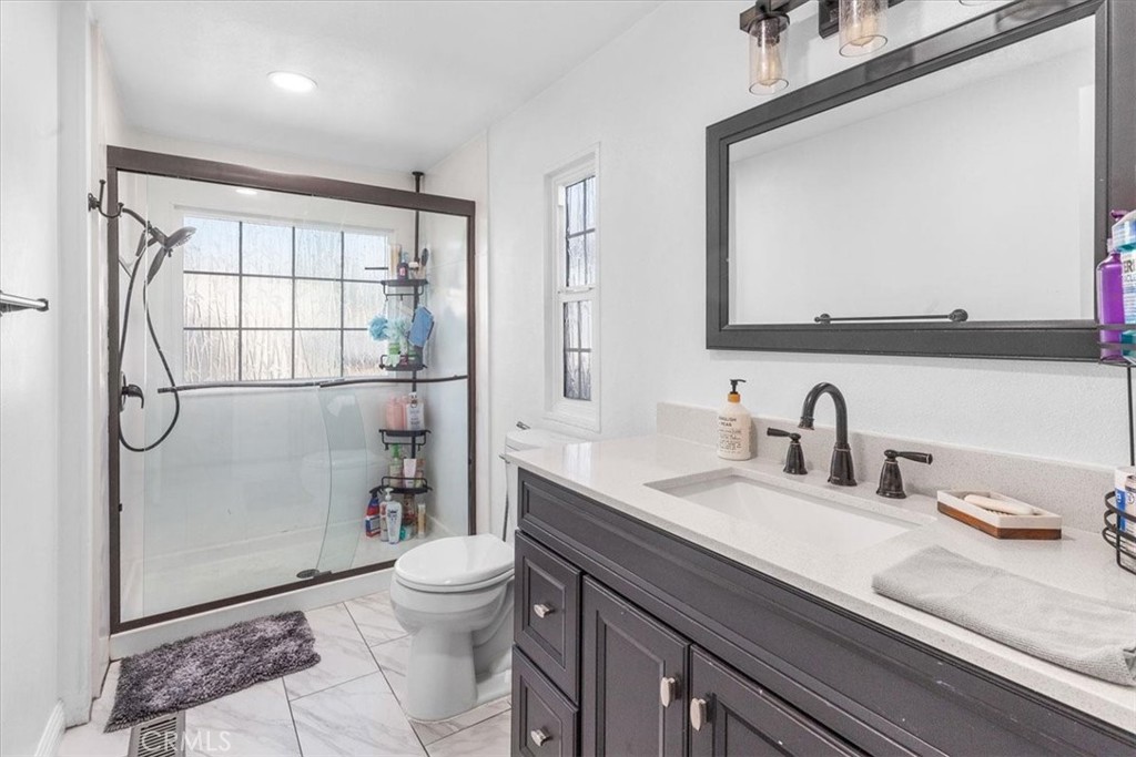 9080 Bloomfield Avenue 242