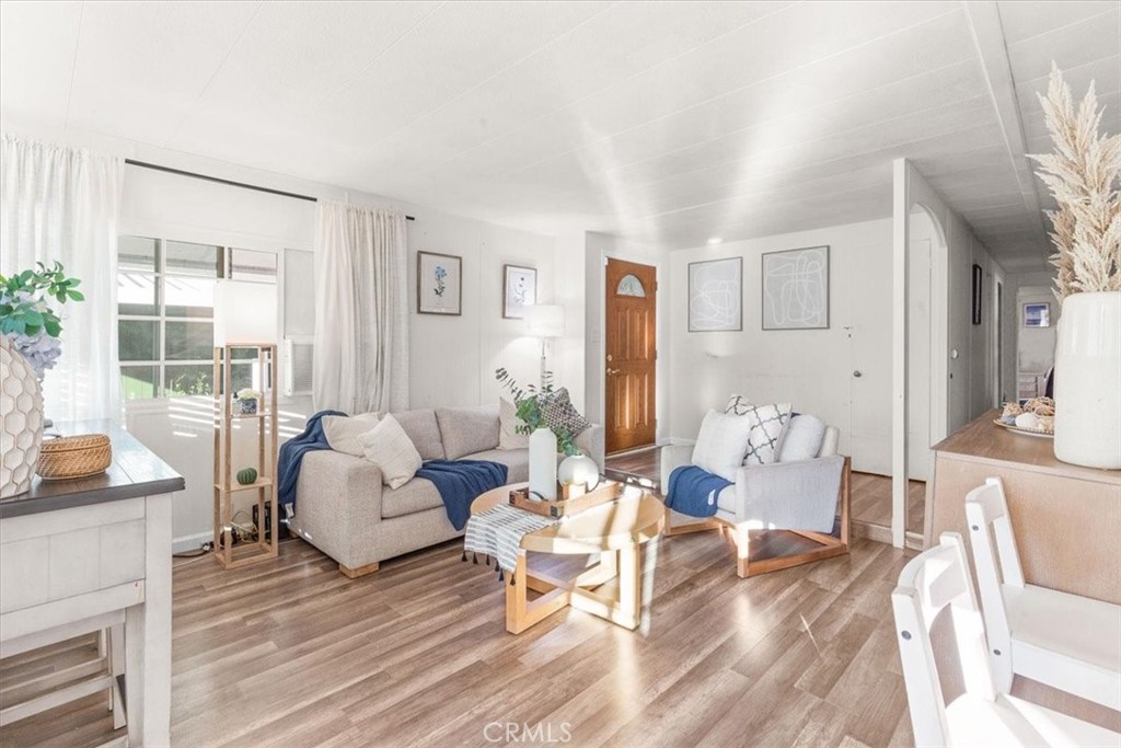 9080 Bloomfield Avenue 146