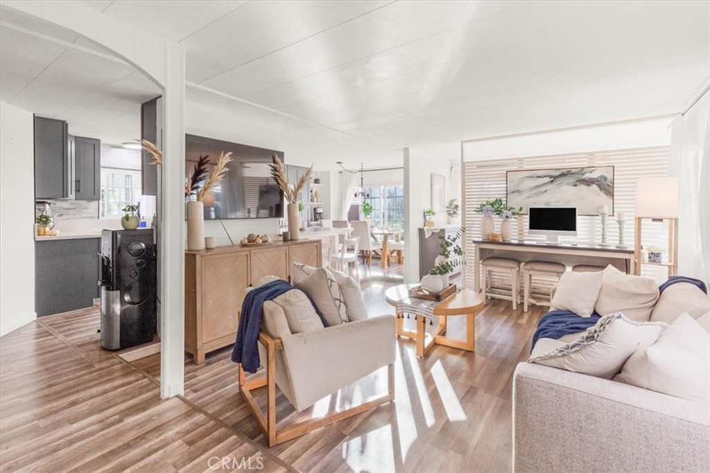 9080 Bloomfield Avenue 146