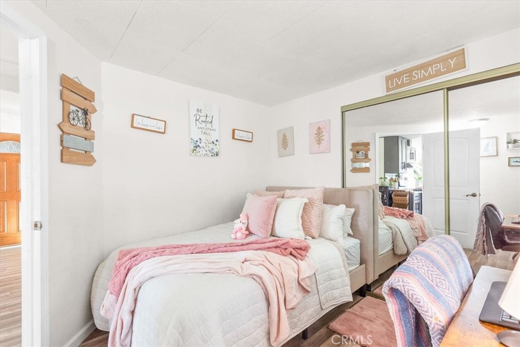 9080 Bloomfield Avenue 146