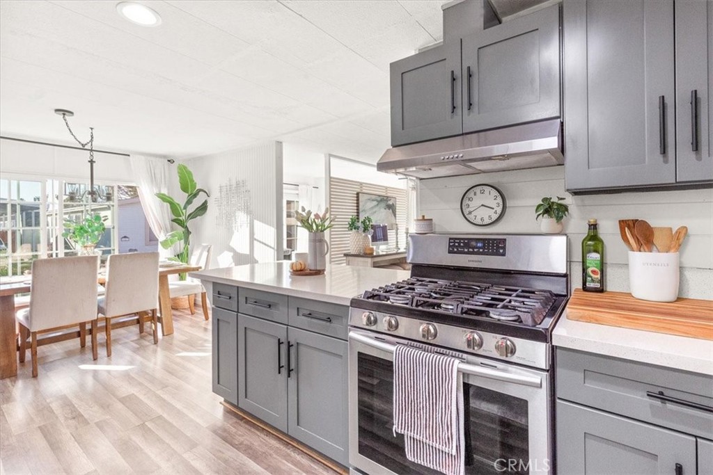 9080 Bloomfield Avenue 146