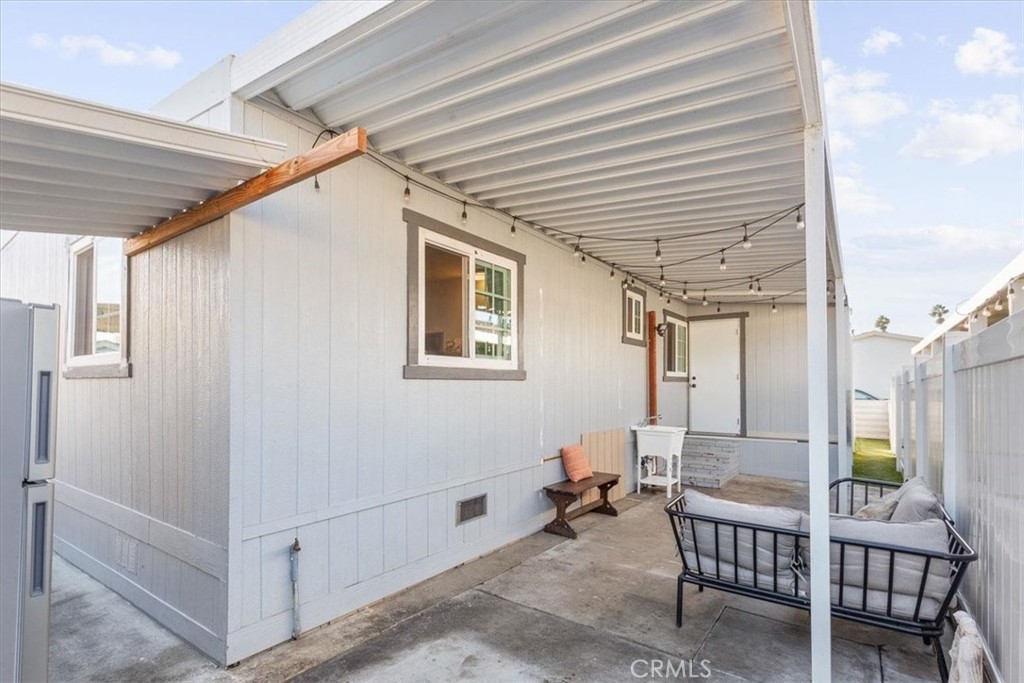 9080 Bloomfield Avenue 146