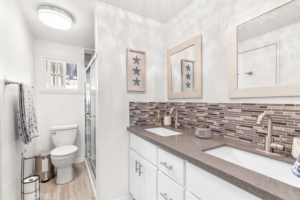 9080 Bloomfield Avenue 146