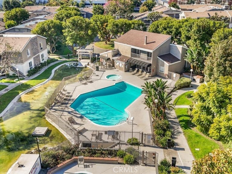 2851 S Fairview Street B