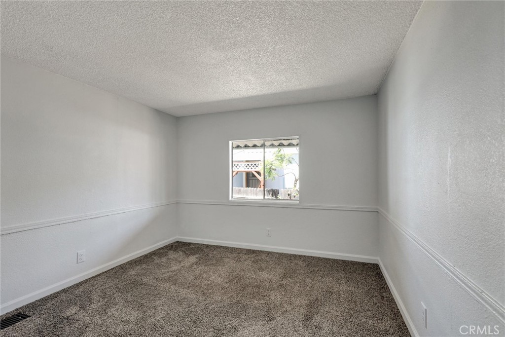 80 E Dawes Street 97