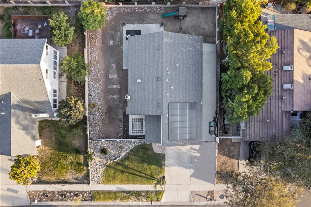 971 Oakdale St.