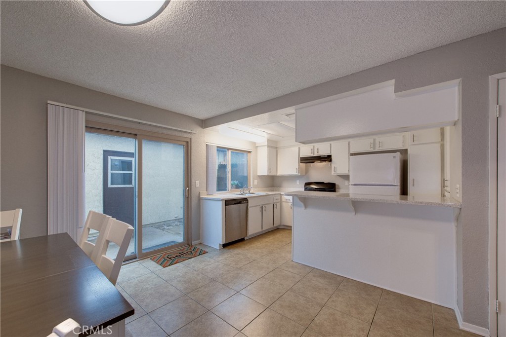 1077 Santo Antonio Dr. 27