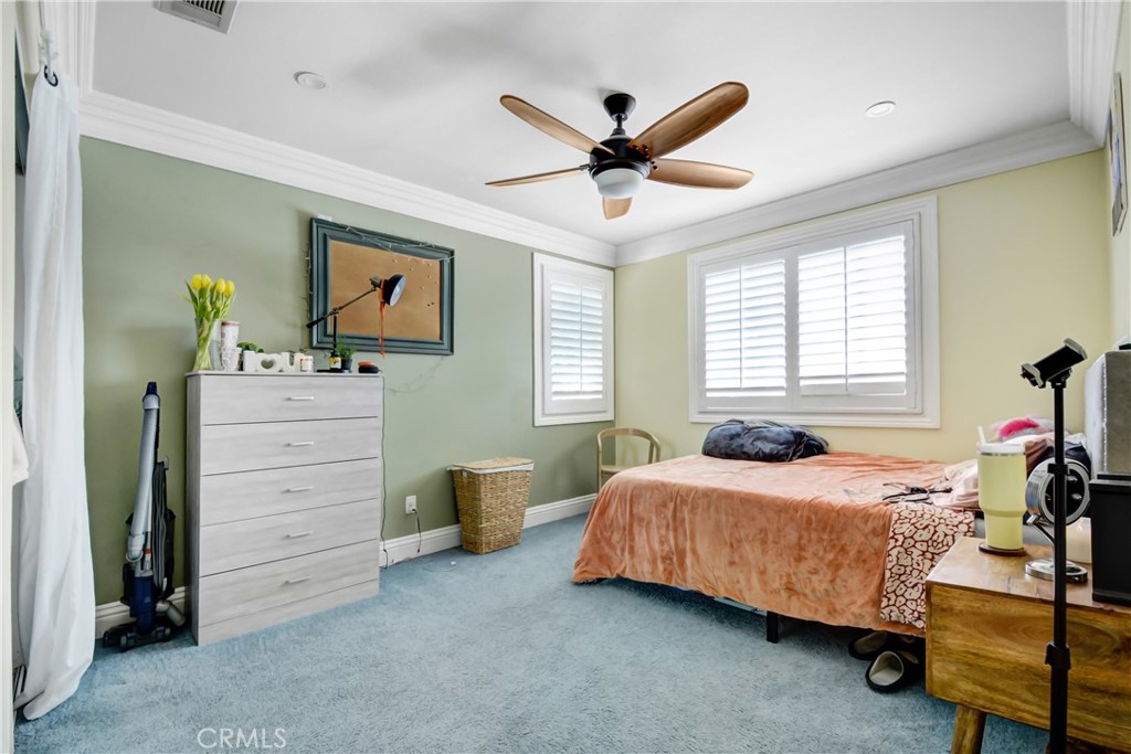 8345 Sunshine Lane